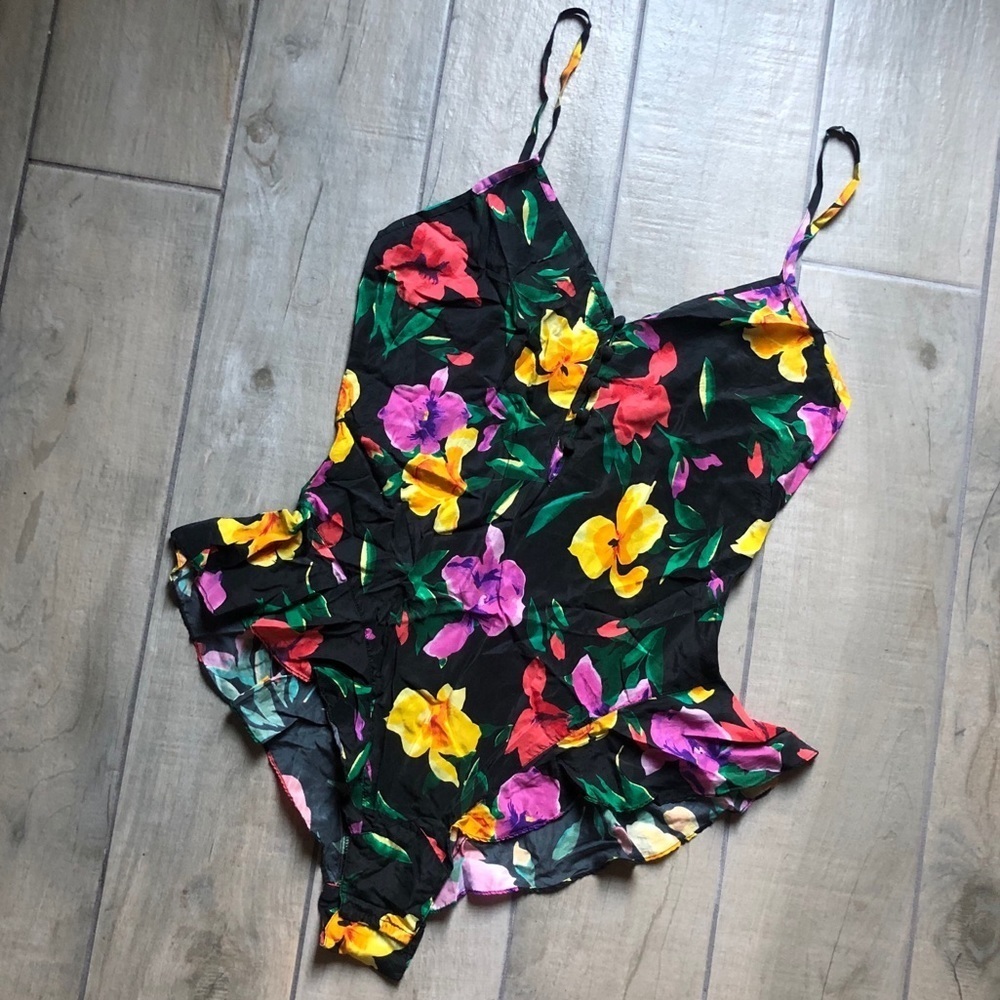 Vintage Rene rofe silk multicolored floral ruffle romper teddy. Size M